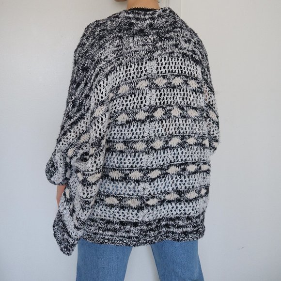 F21 Oversized Cardigan Sweater Black & White Small - Picture 3 of 10